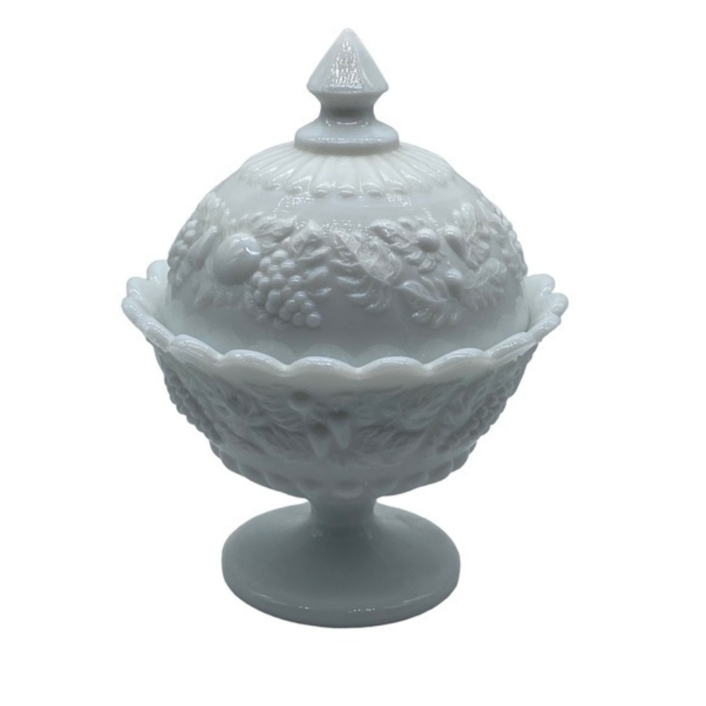 Vintage Westmoreland Milk Glass Cover Candy Dish Grape/Fruit Vine Pattern - Picture 2 of 12
